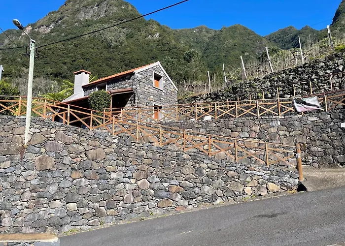 Zef's * Сан-Висенти